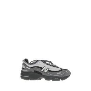 1000 Sneakers