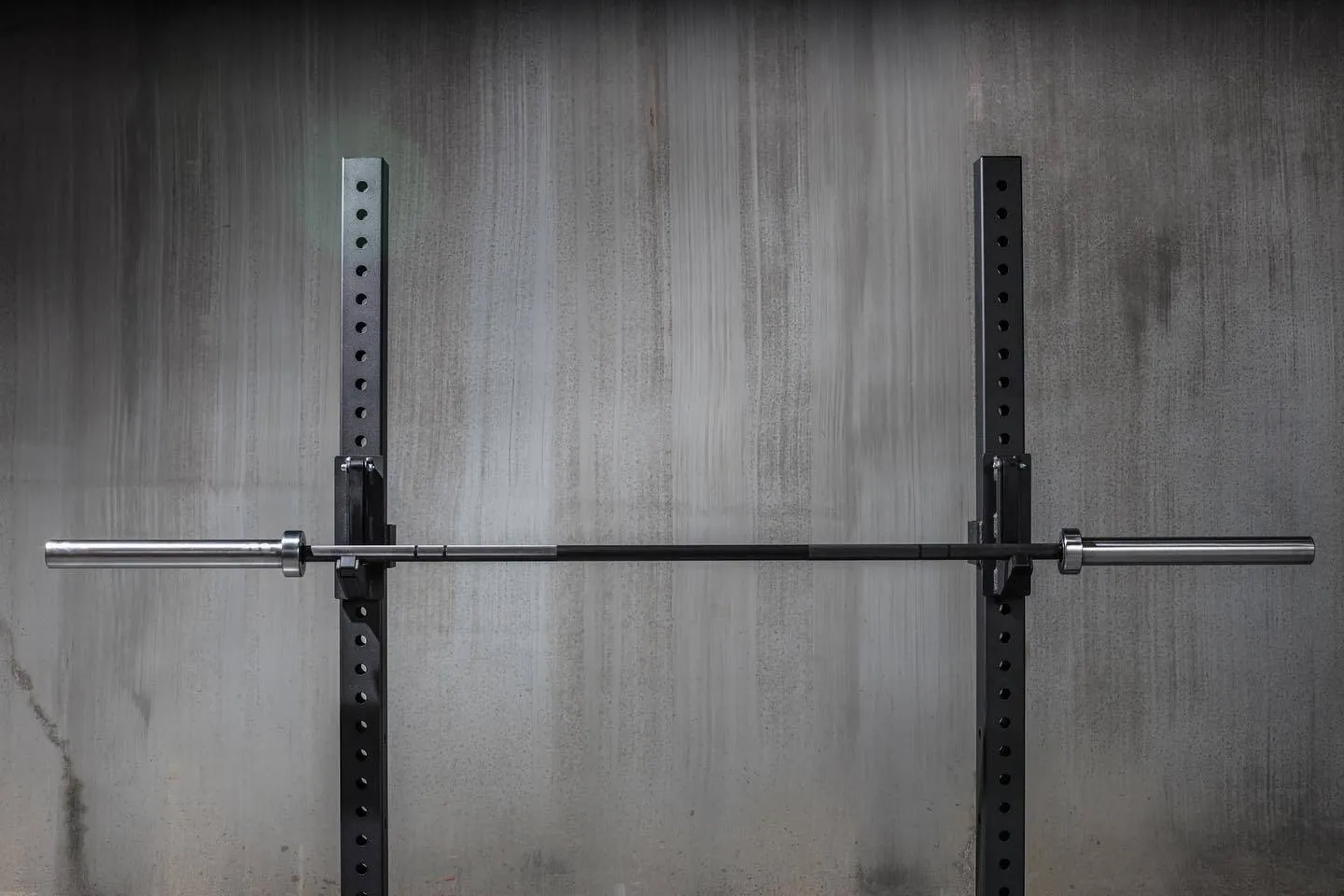 American Barbell | Olympic Barbell - The California - 20Kg