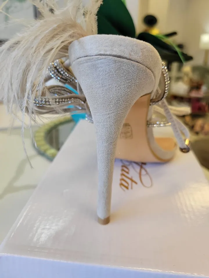 BEIGE ANKLE WRAP HEELS WITH FEATHERS