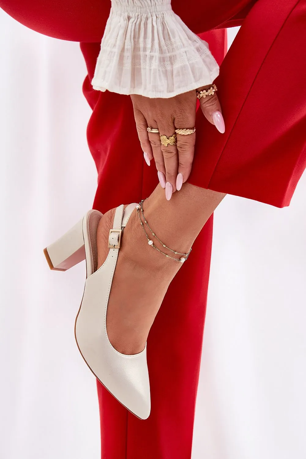 Block heel pumps