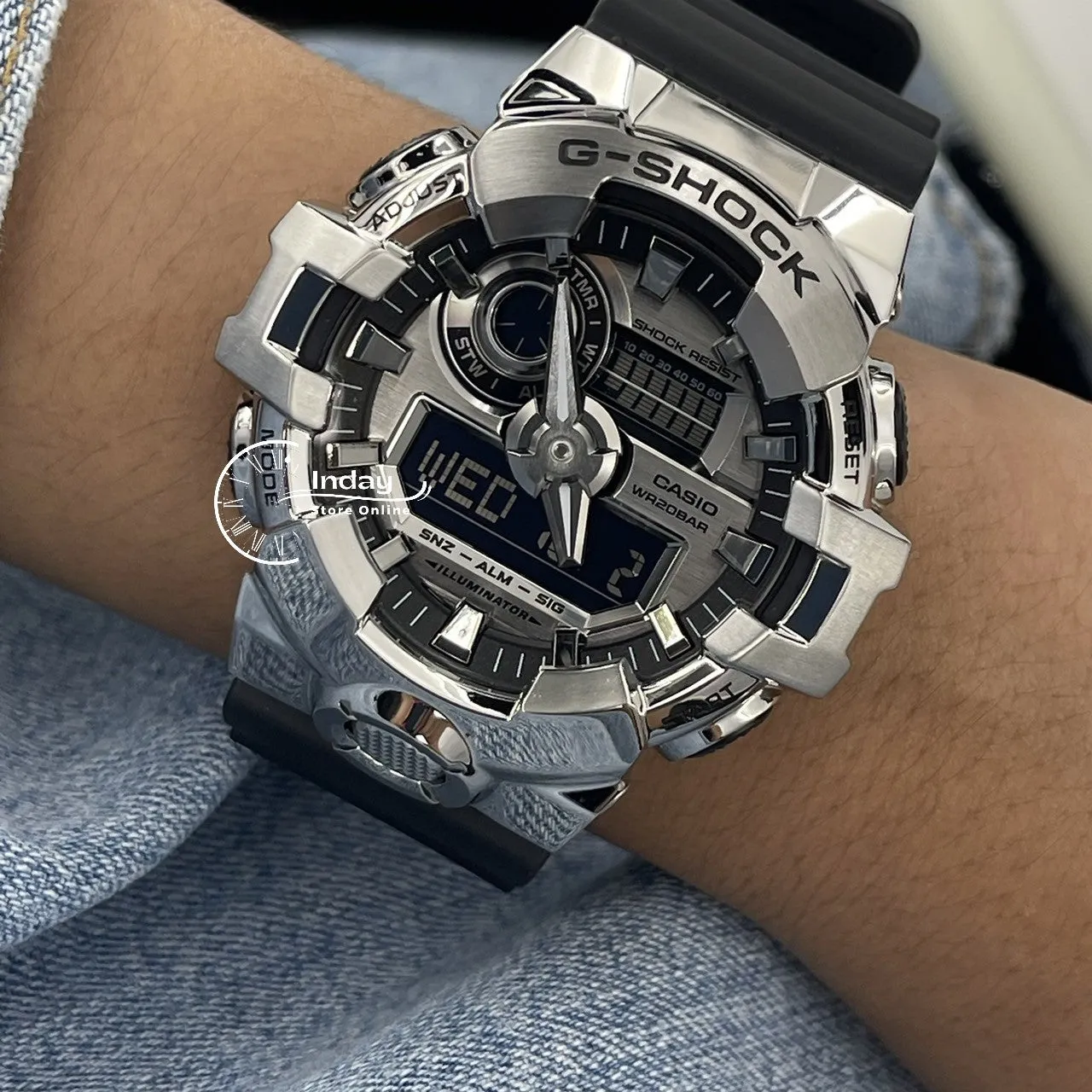 Casio G-Shock G-Steel Men's Watch GM-700-1A Resin Band Shock Resistant Mineral Glass Battery Life 5-Years
