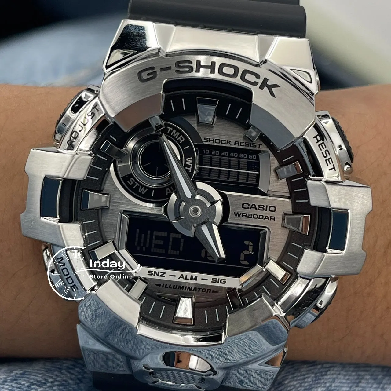 Casio G-Shock G-Steel Men's Watch GM-700-1A Resin Band Shock Resistant Mineral Glass Battery Life 5-Years