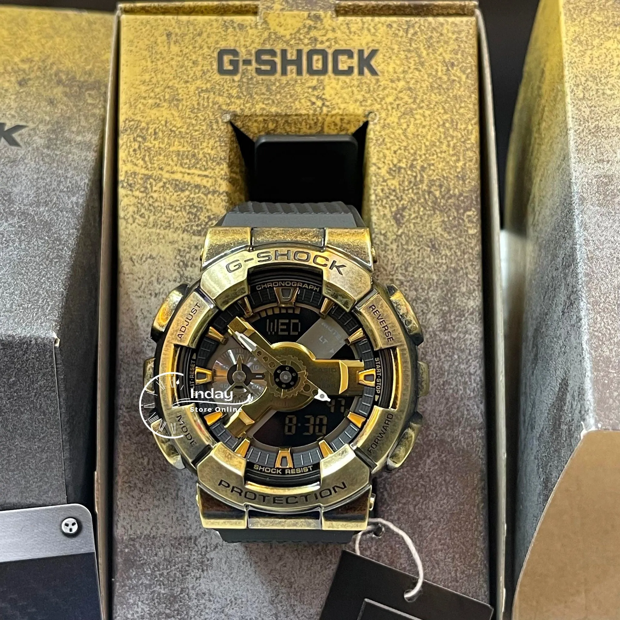 Casio G-Shock Men's Watch GM-110VG-1A9 Analog-DIigital 110 Series 2023 New Release Finished with Aged IP in Gold