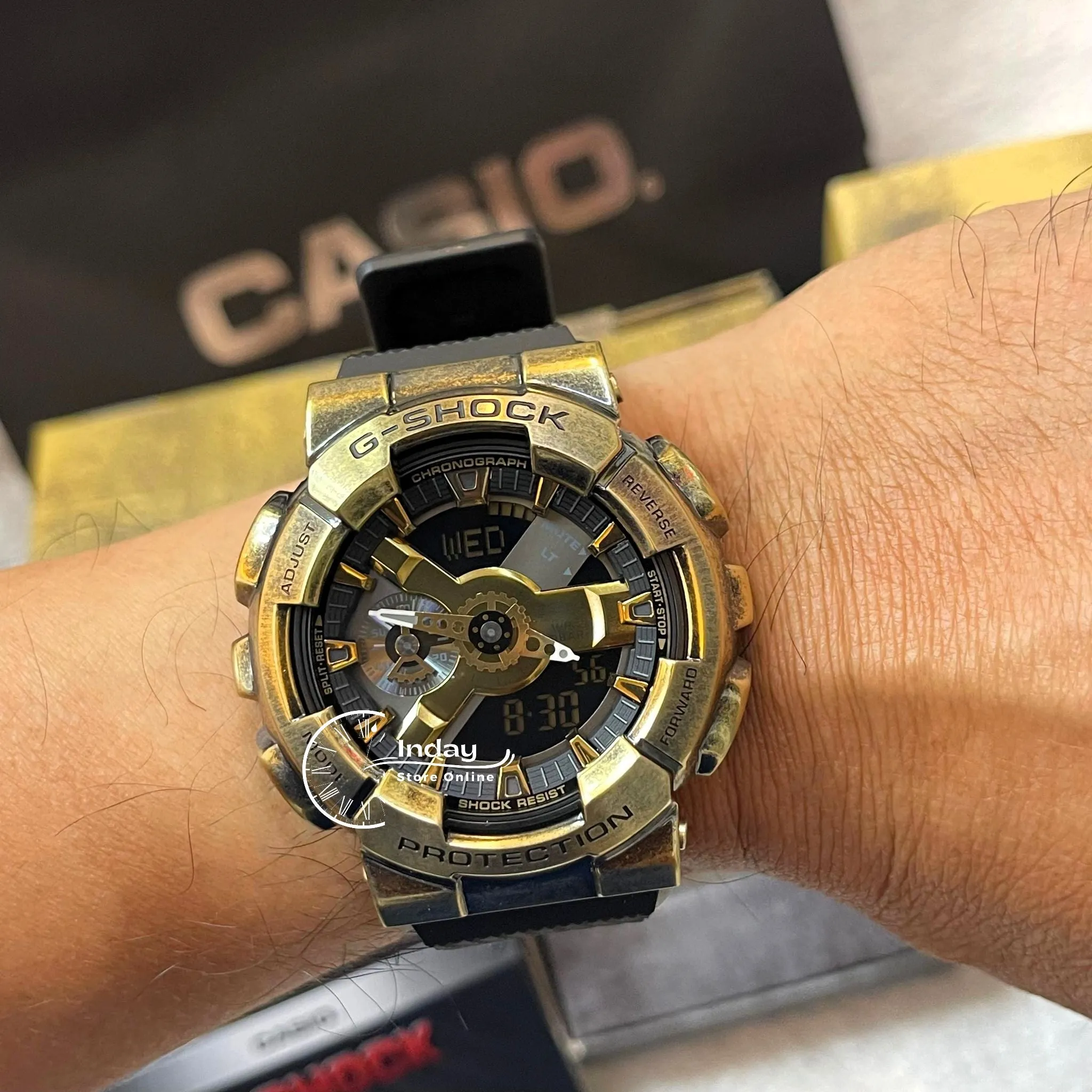 Casio G-Shock Men's Watch GM-110VG-1A9 Analog-DIigital 110 Series 2023 New Release Finished with Aged IP in Gold
