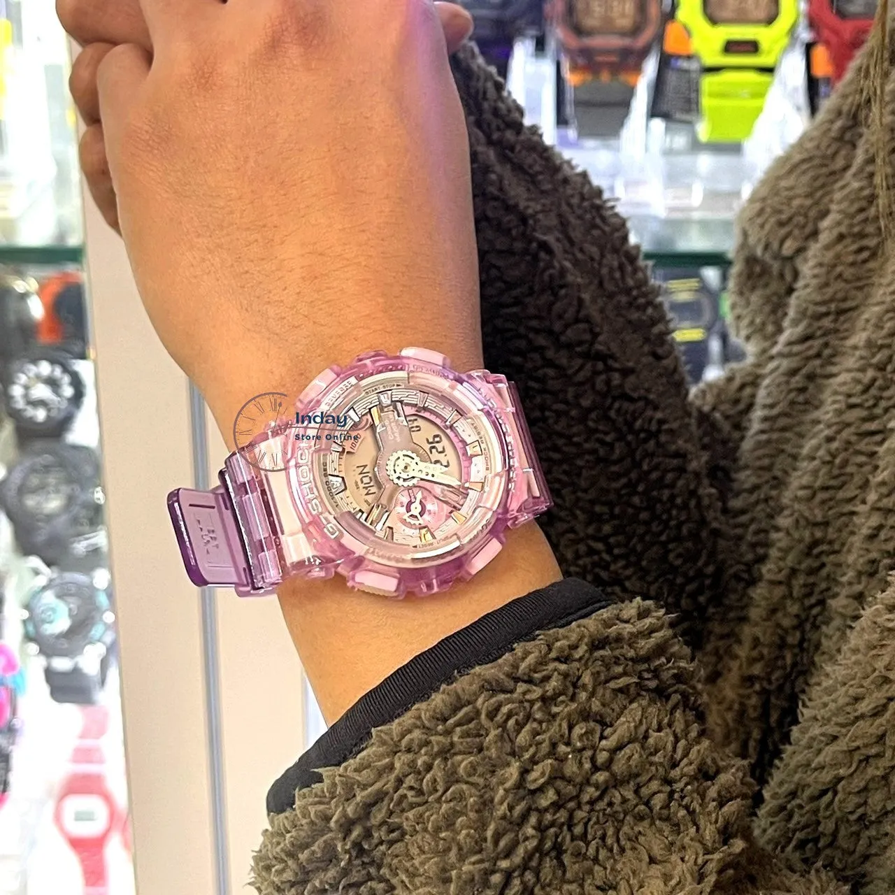 Casio G-Shock Women's Watch GMA-S110VW-4A Resin Band Mineral Glass Shock Resistant Magnetic Resistant
