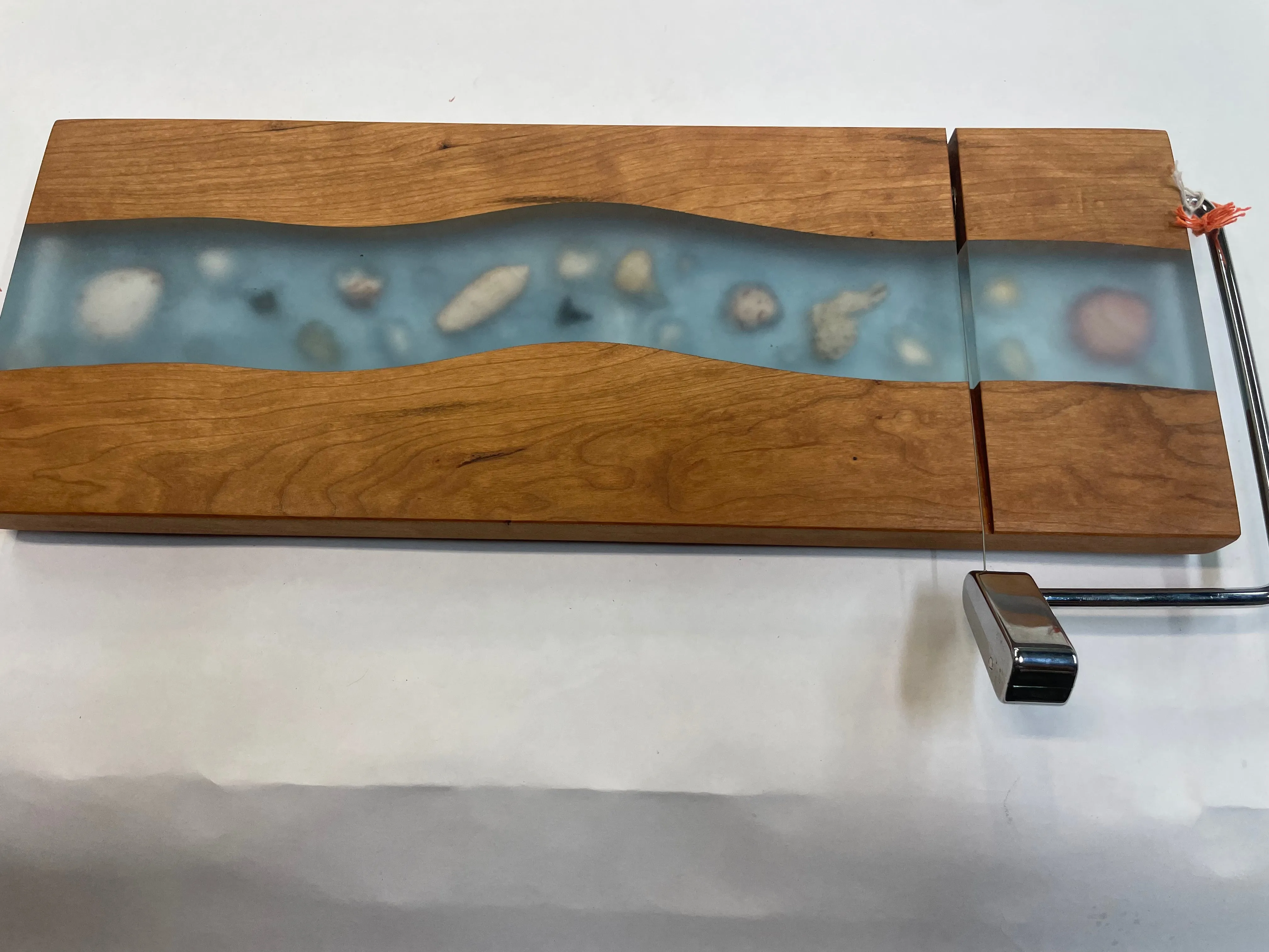 Cheese Slicer with Sea Shells and Shark Teeth long - SSLC39