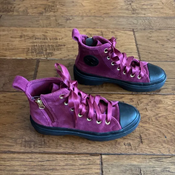 Chuck Taylor All Star Lugged Lift Platform Velvet Legend Berry/Black/Black
