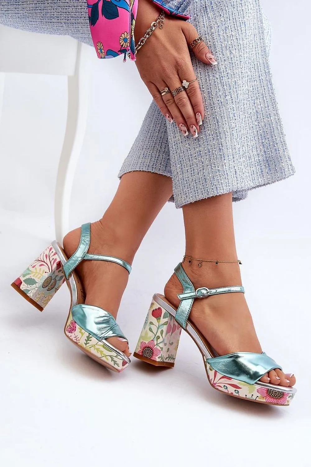 Heel sandals