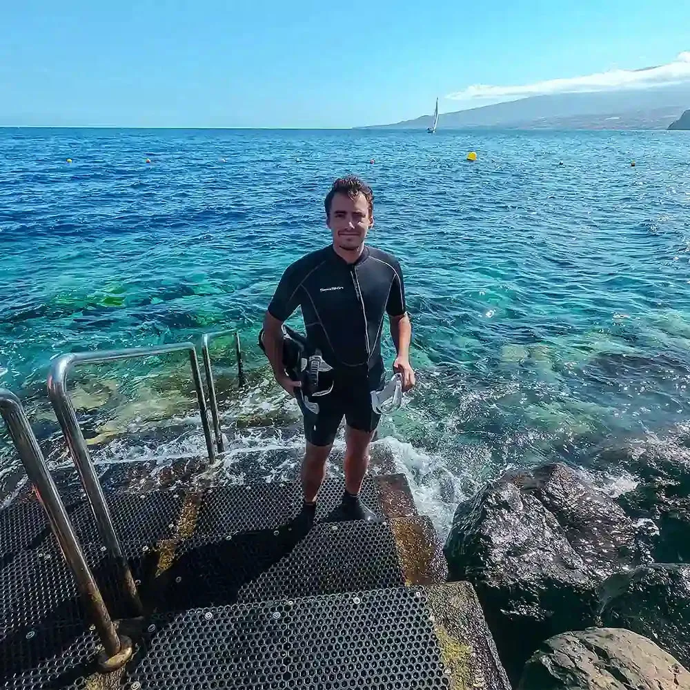 Mens Wetsuit Shorty with Front Zipper