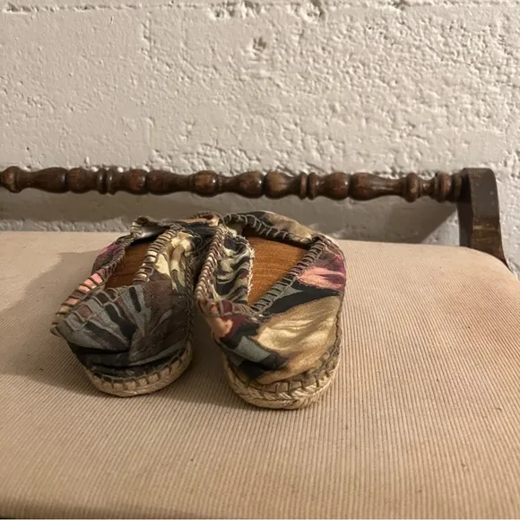 NWOB Lucky Brand 7 Women's Sari Espadrille