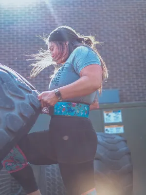 Petal to the Metal Lifting Belt