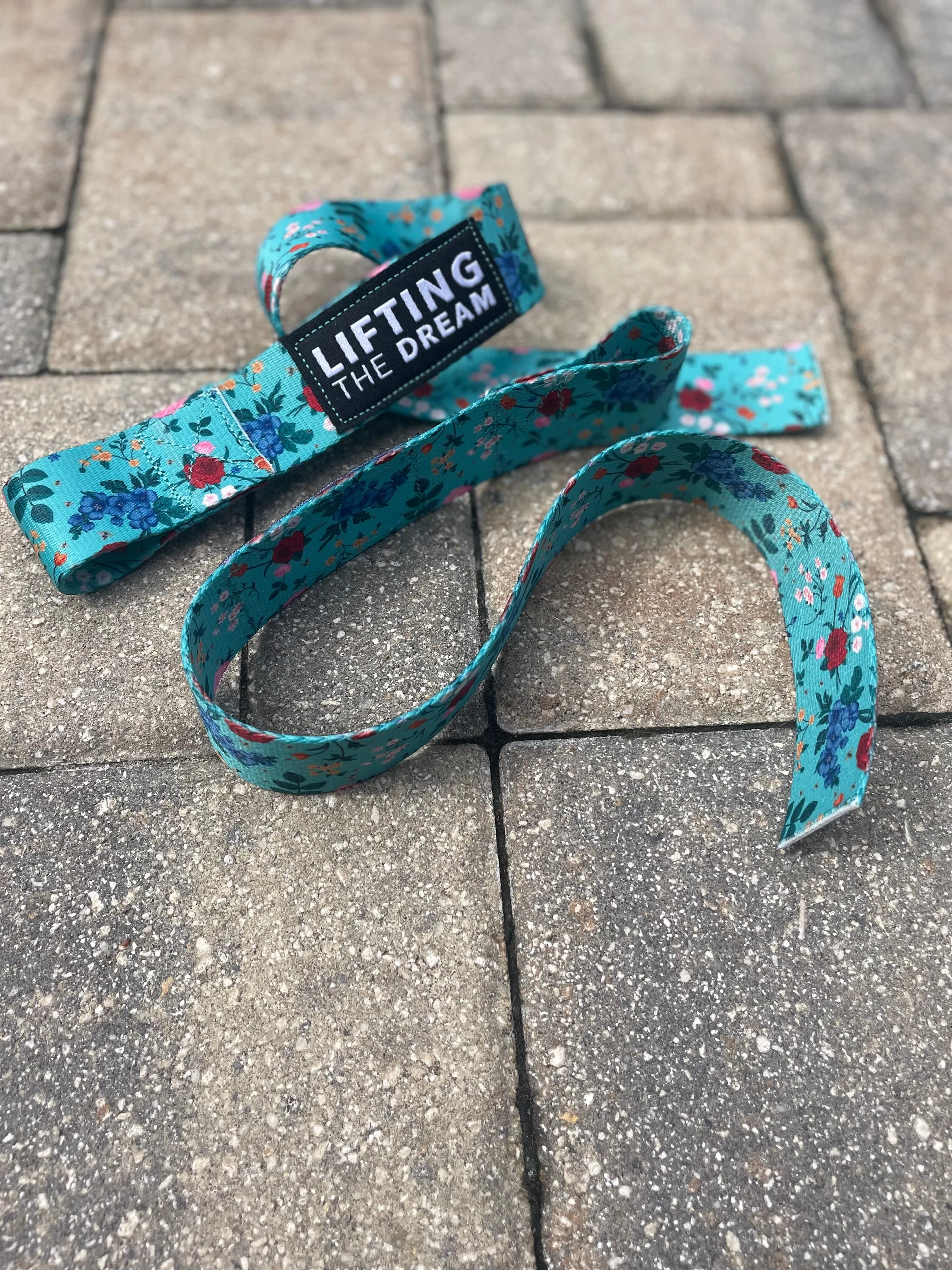 Petal to the Metal Lifting Straps