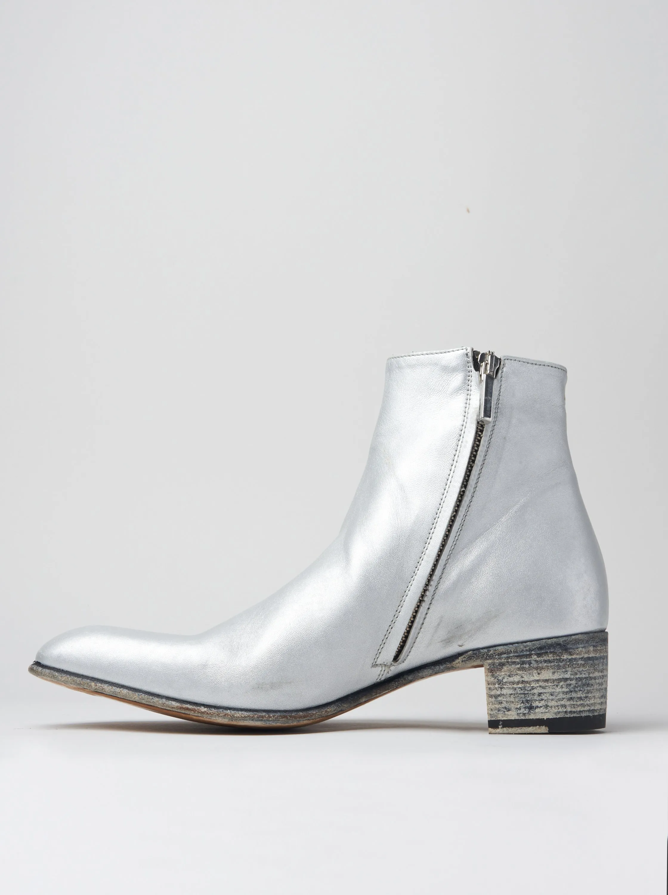 SONNY 40MM ANKLE BOOT IN DISTRESSED SILVER CALFSKIN