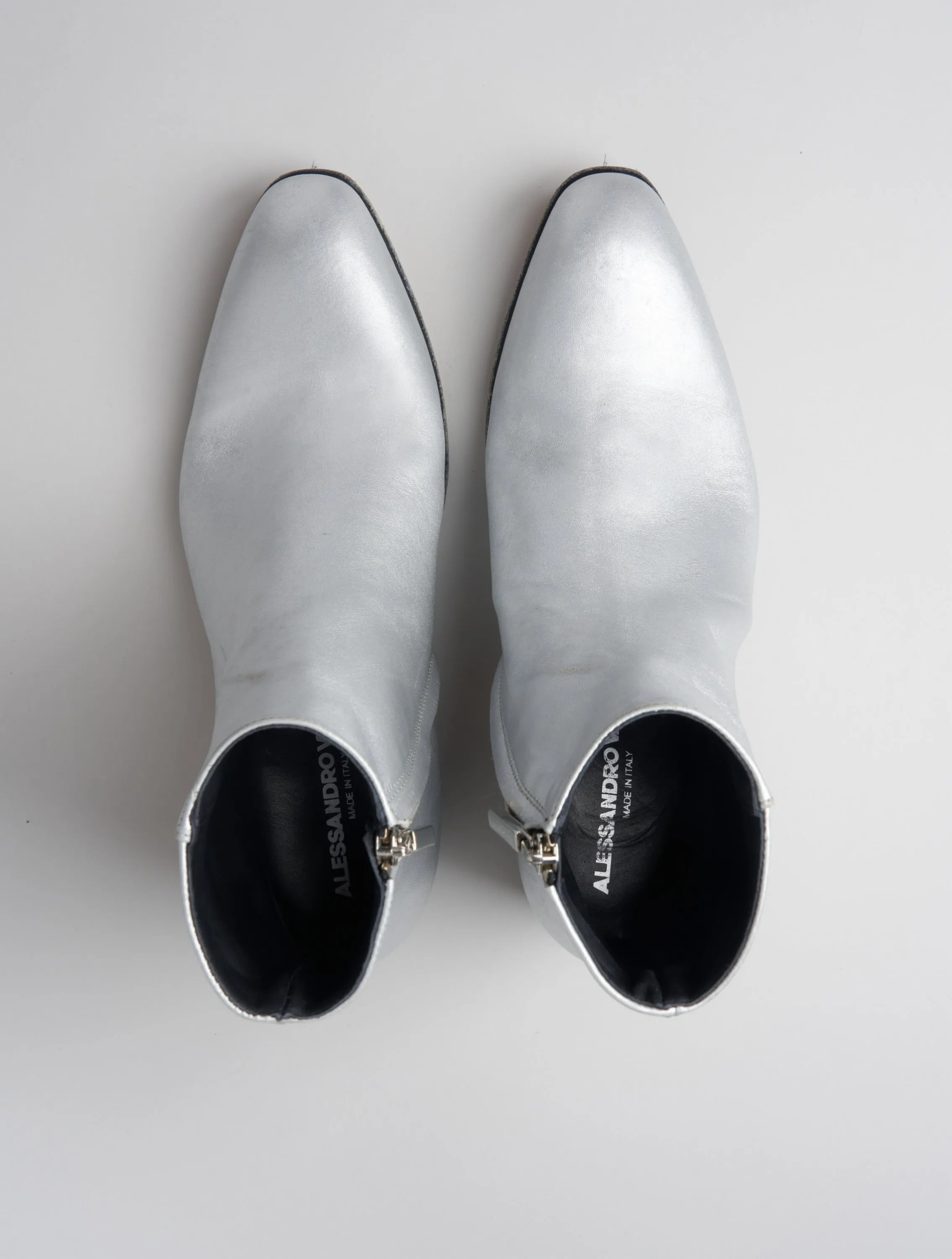 SONNY 40MM ANKLE BOOT IN DISTRESSED SILVER CALFSKIN
