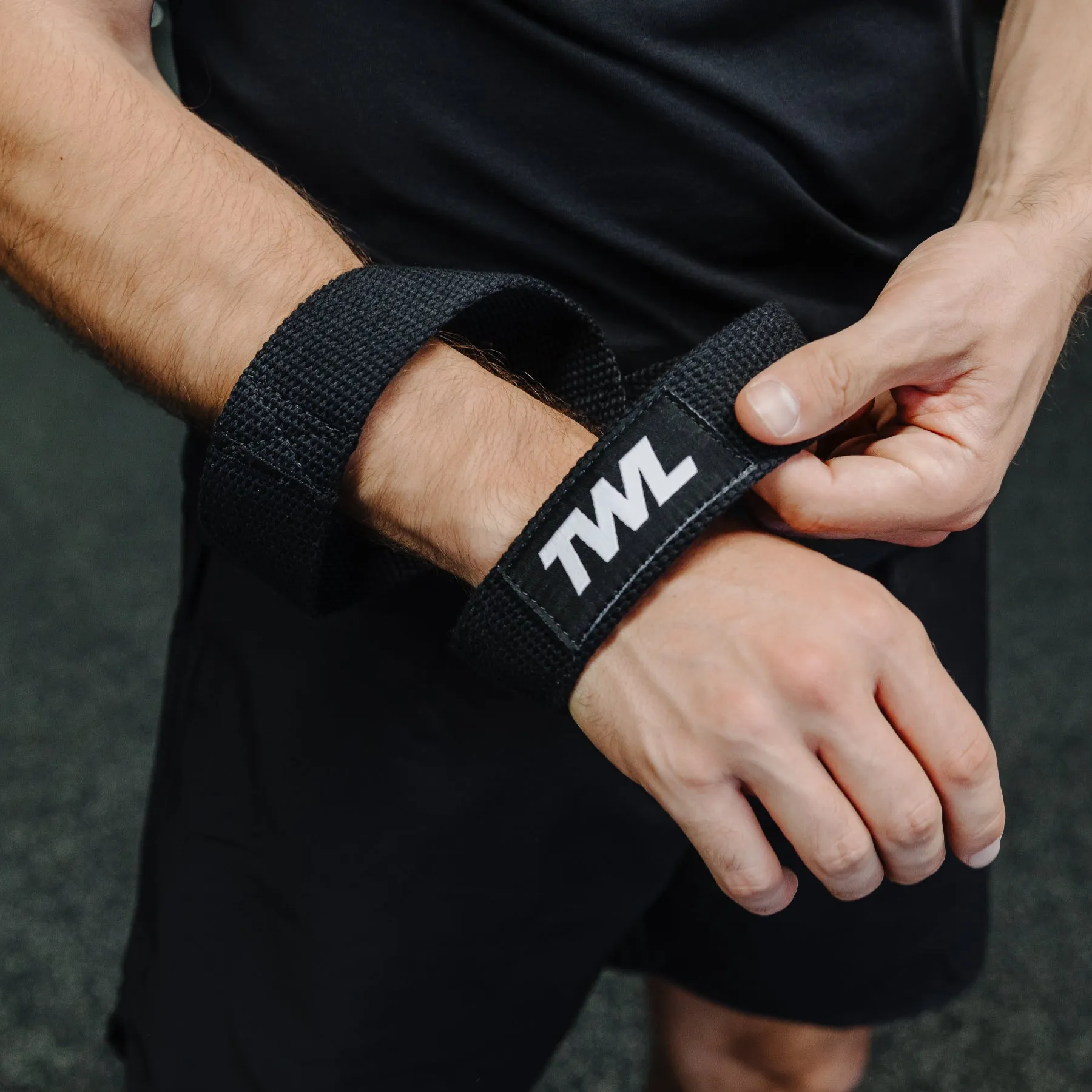 TWL - FIGURE 8 LIFTING STRAPS - COTTON - PAIR - BLACK