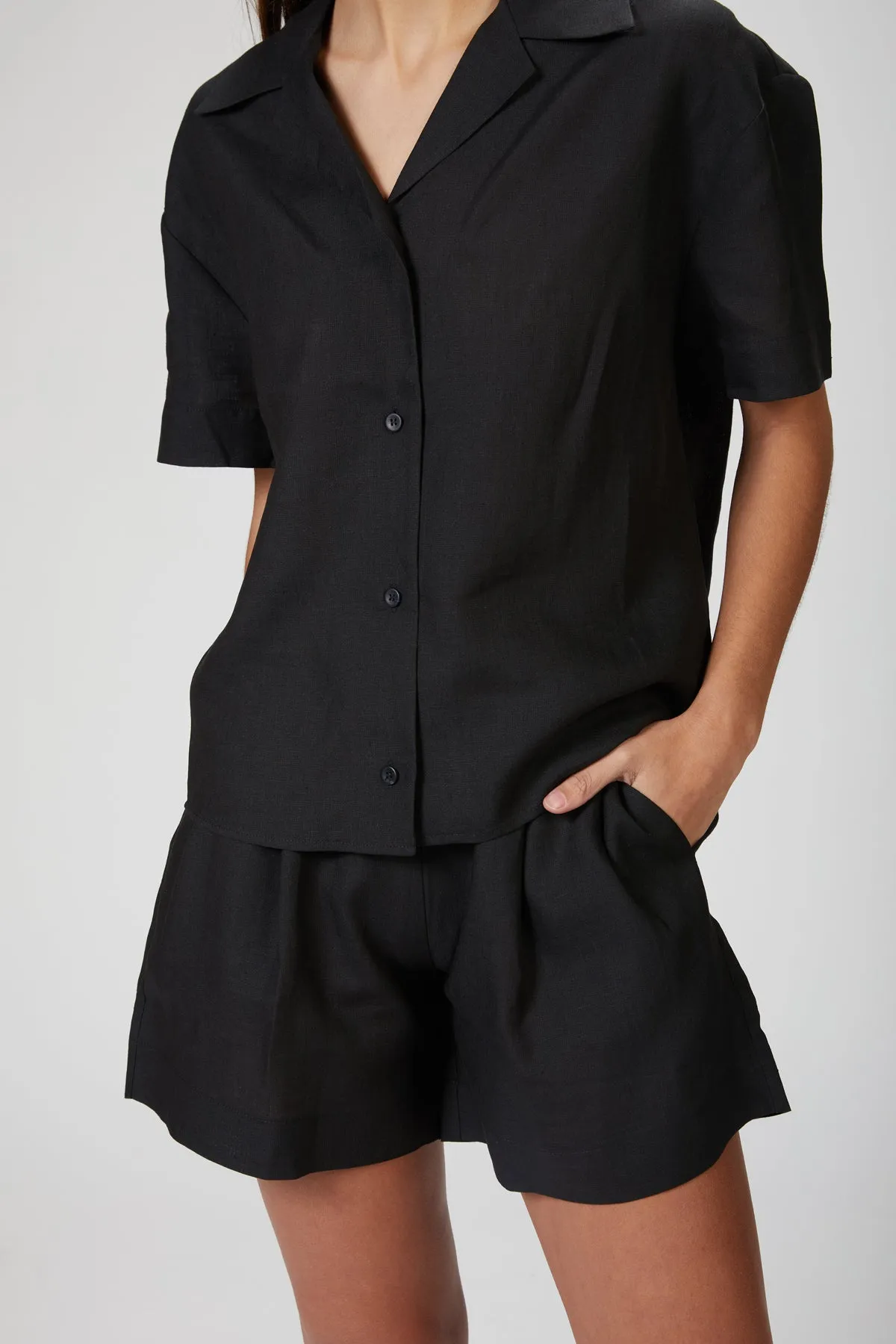 ZURICH ORGANIC LINEN SHORTS